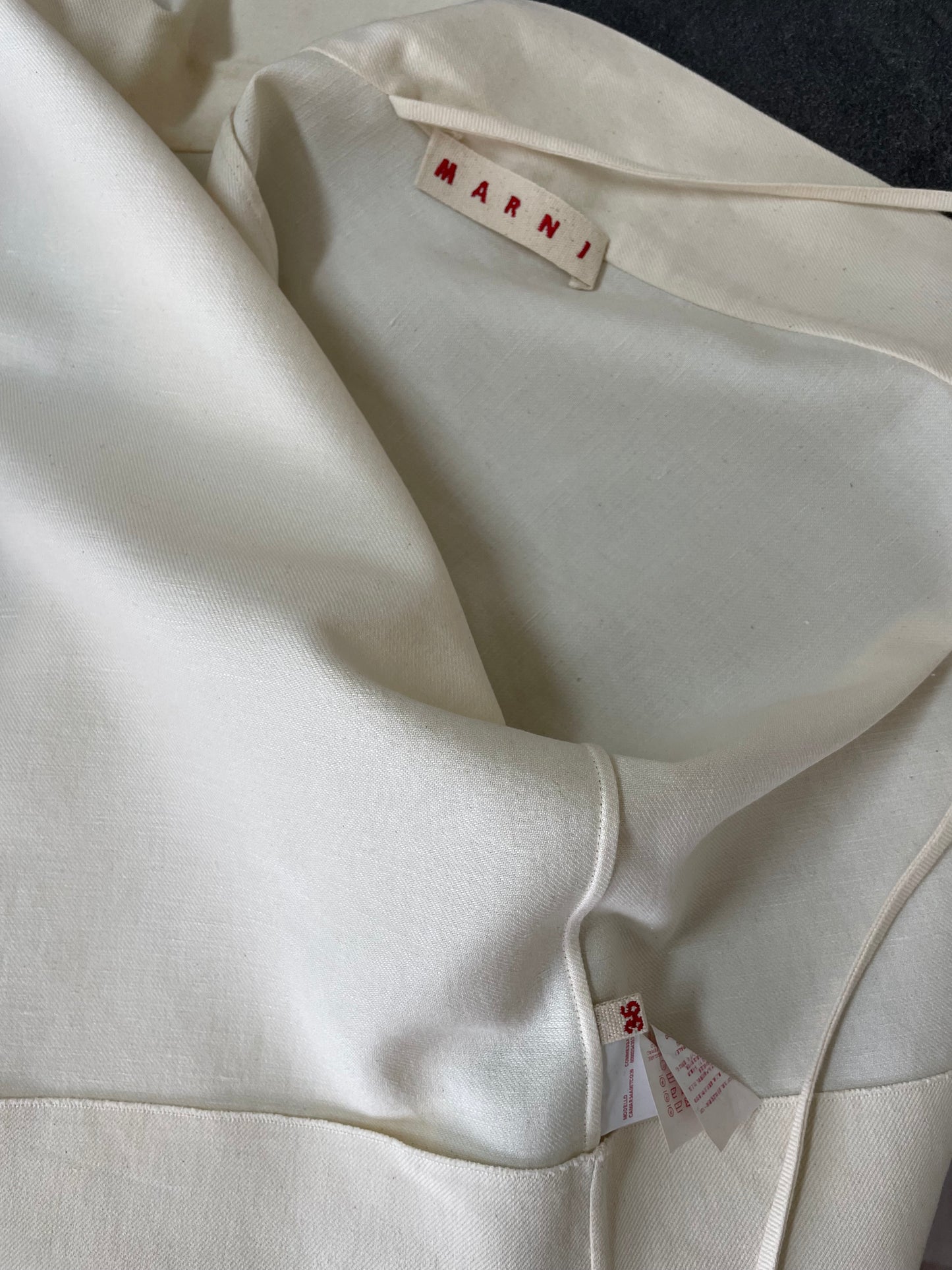 Marni Spring Summer 2015 cream cotton and linen open back top