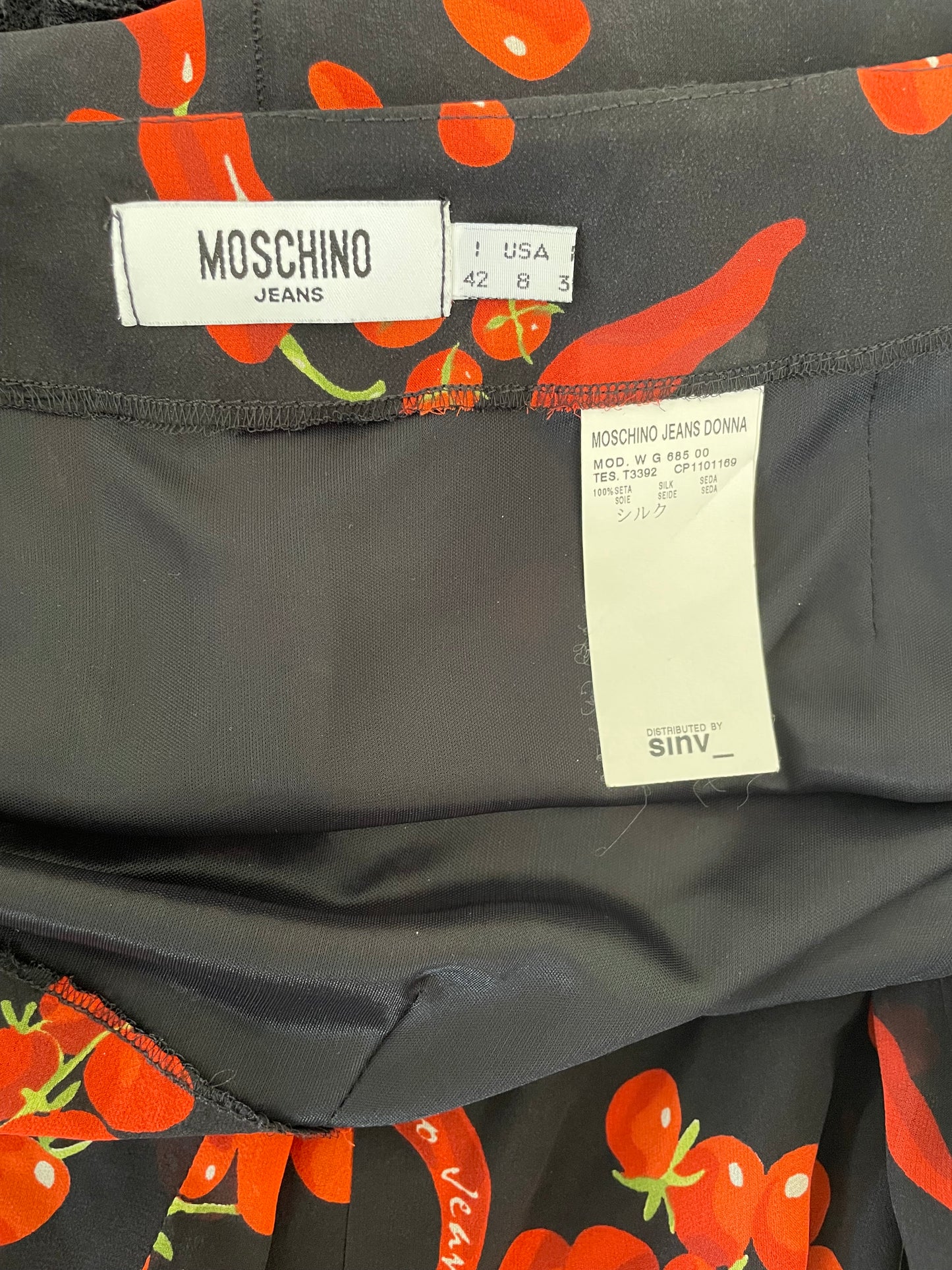 Moschino Jeans red chilli tomato skirt