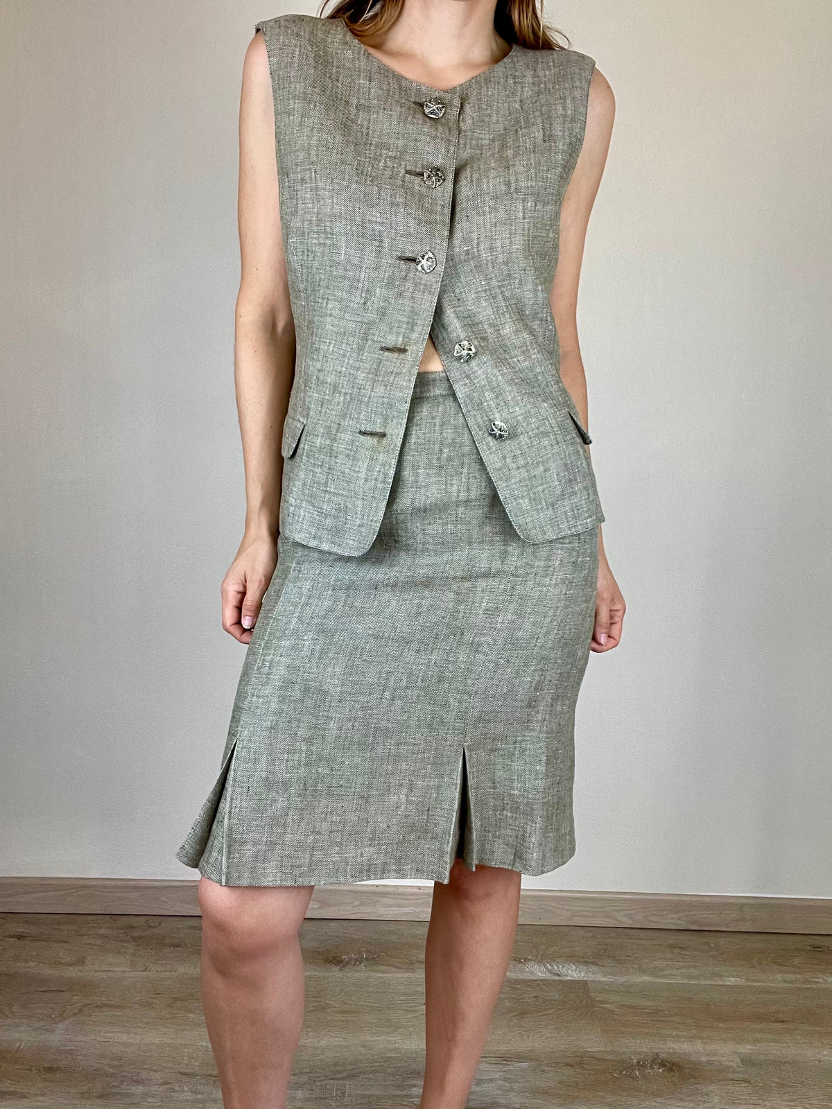 Genny Spring Summer 1996 beige linen skirt ensemble