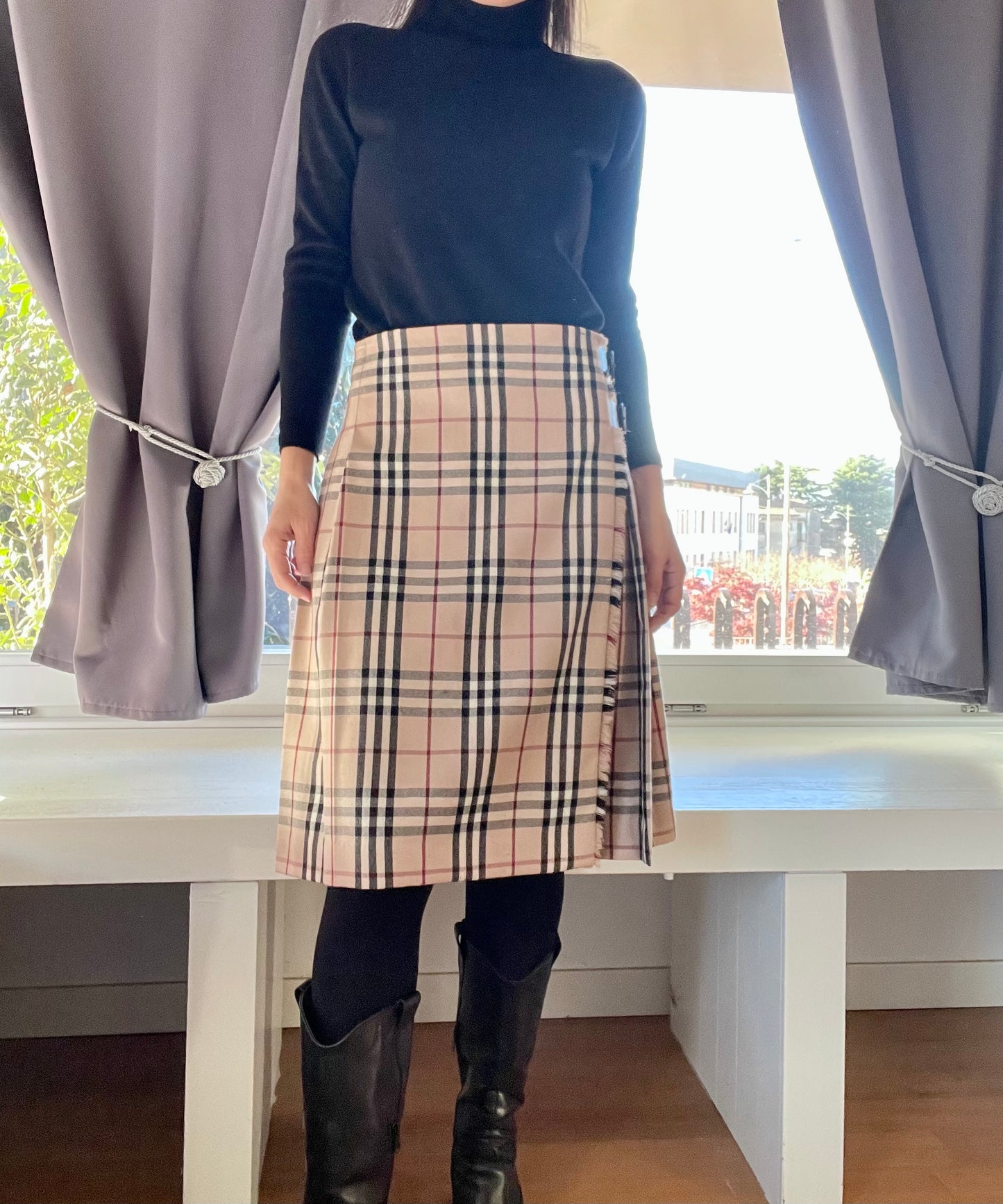 Burberry nova check midi skirt