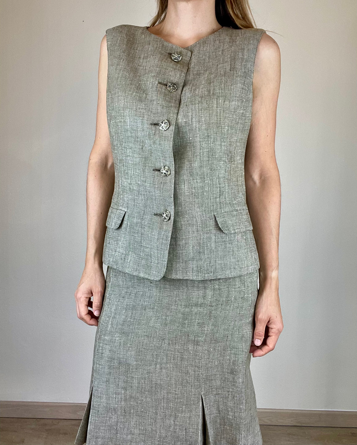 Genny Spring Summer 1996 beige linen skirt ensemble