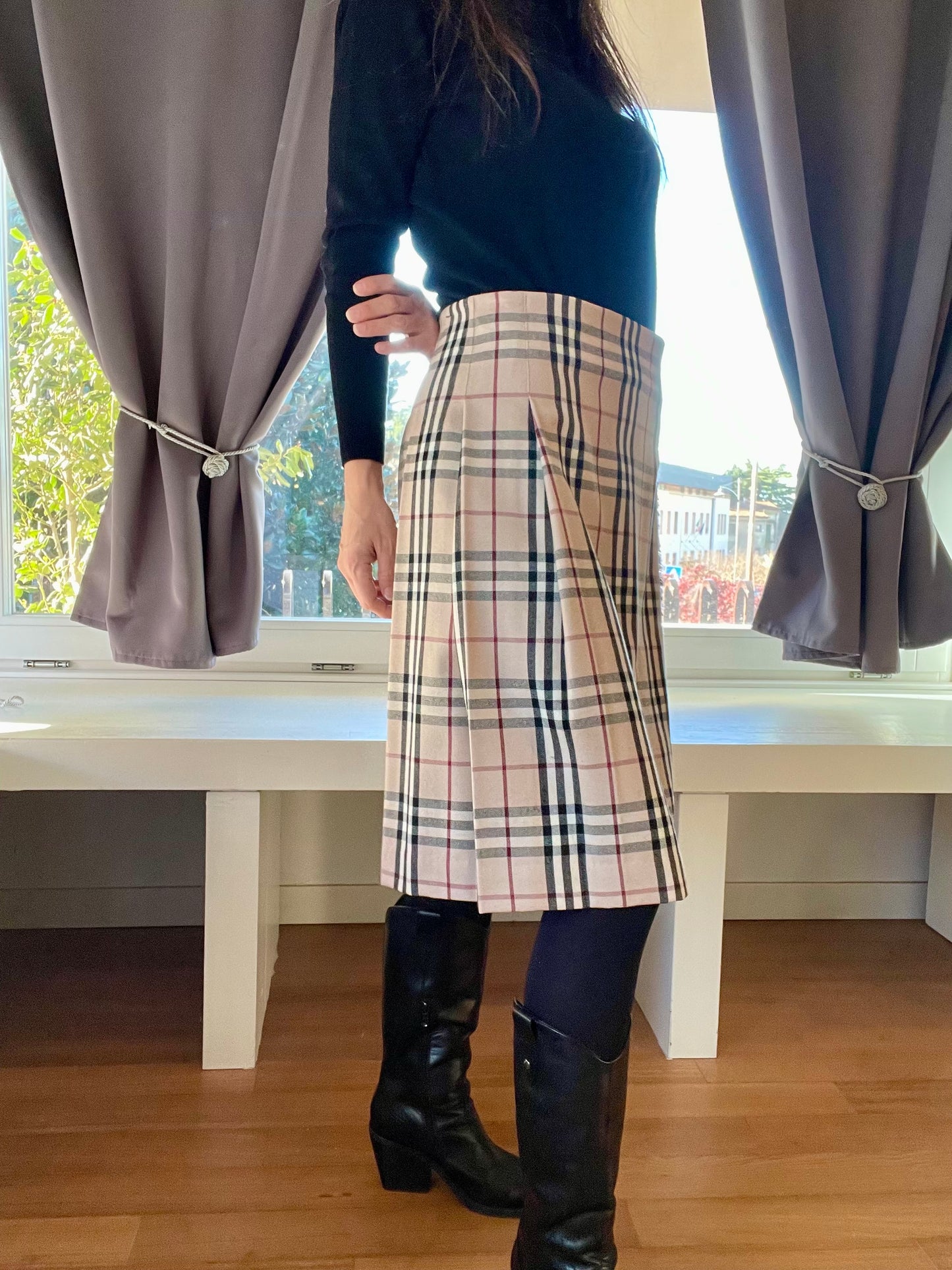 Burberry nova check midi skirt