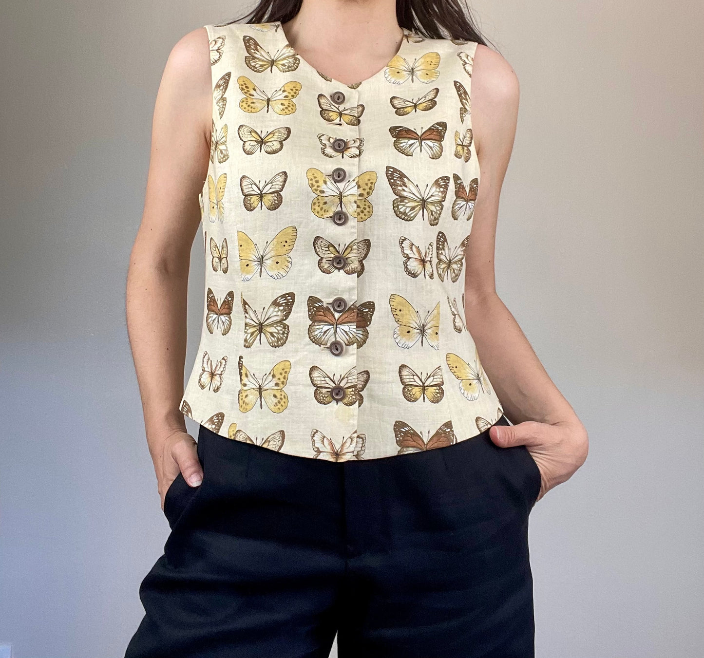 Laurel by Escada linen butterfly vest top