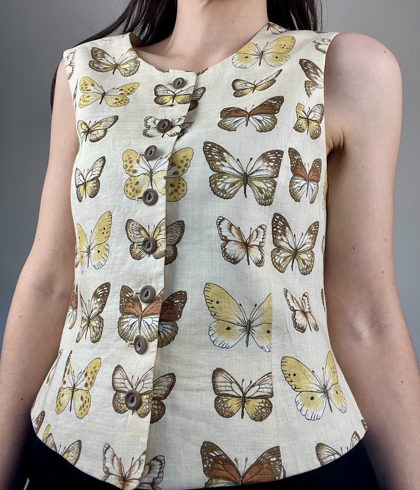 Laurel by Escada linen butterfly vest top